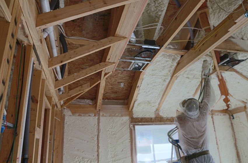 spray foam loft insulation